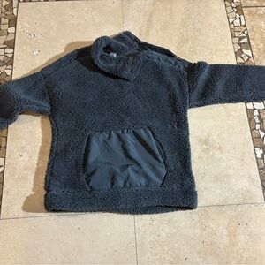 Te Verde Gray Sherpa Fleece